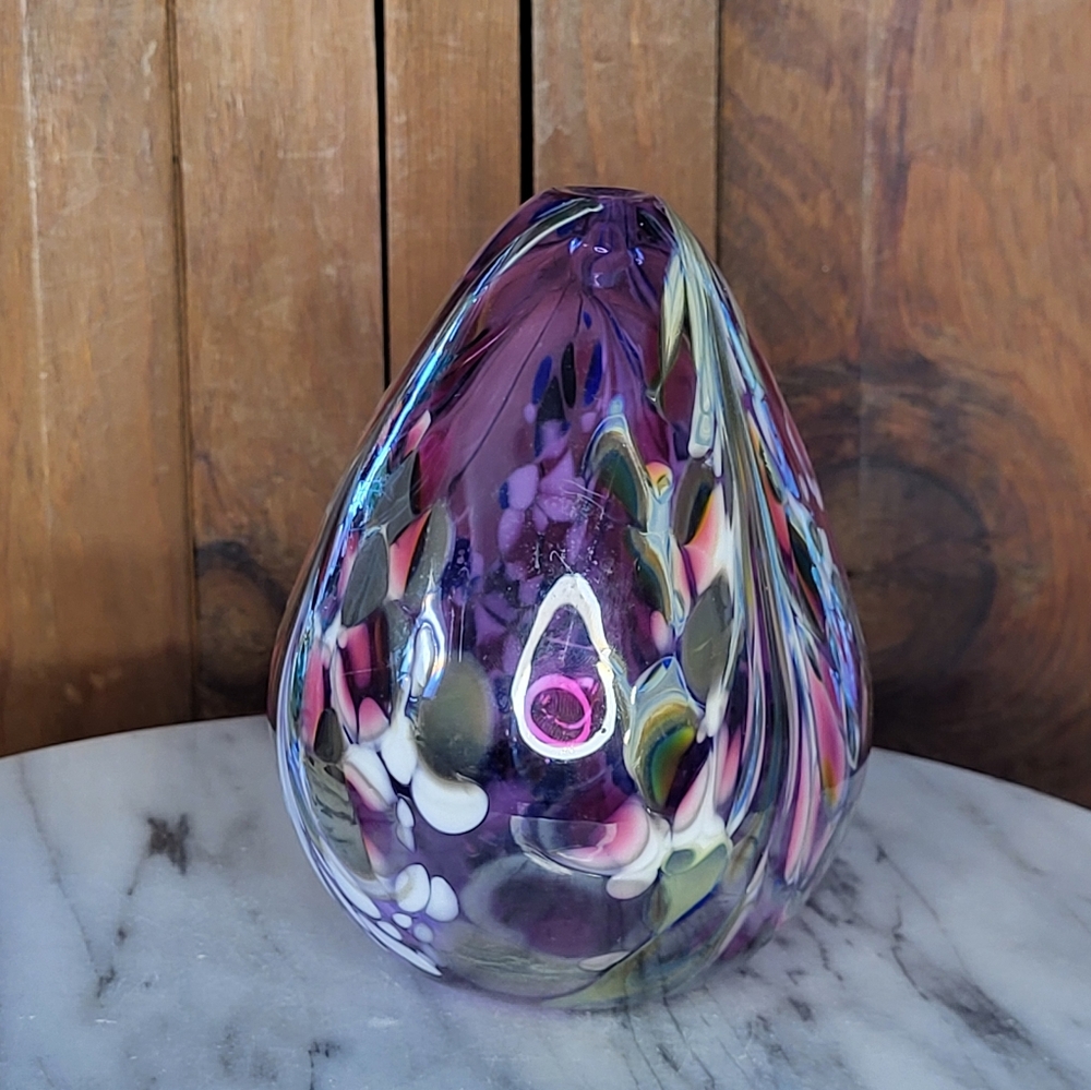 Purple Glass Art Lamp - Picture 4 of 17